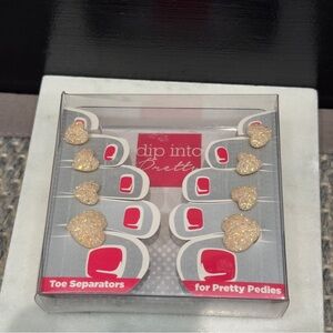NWT- Dip Into Pretty Toe Separators with Glitter Hearts Spa Pedi